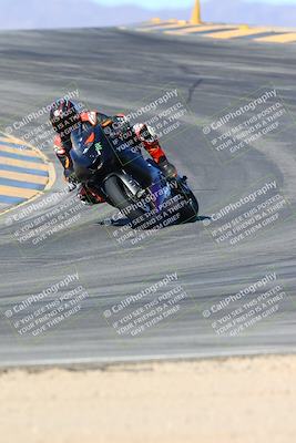 media/Jan-10-2025-CVMA Friday Practice (Fri) [[489e0da257]]/Group 4 and Trackday/Session 3 (Turns 9 and 10)/